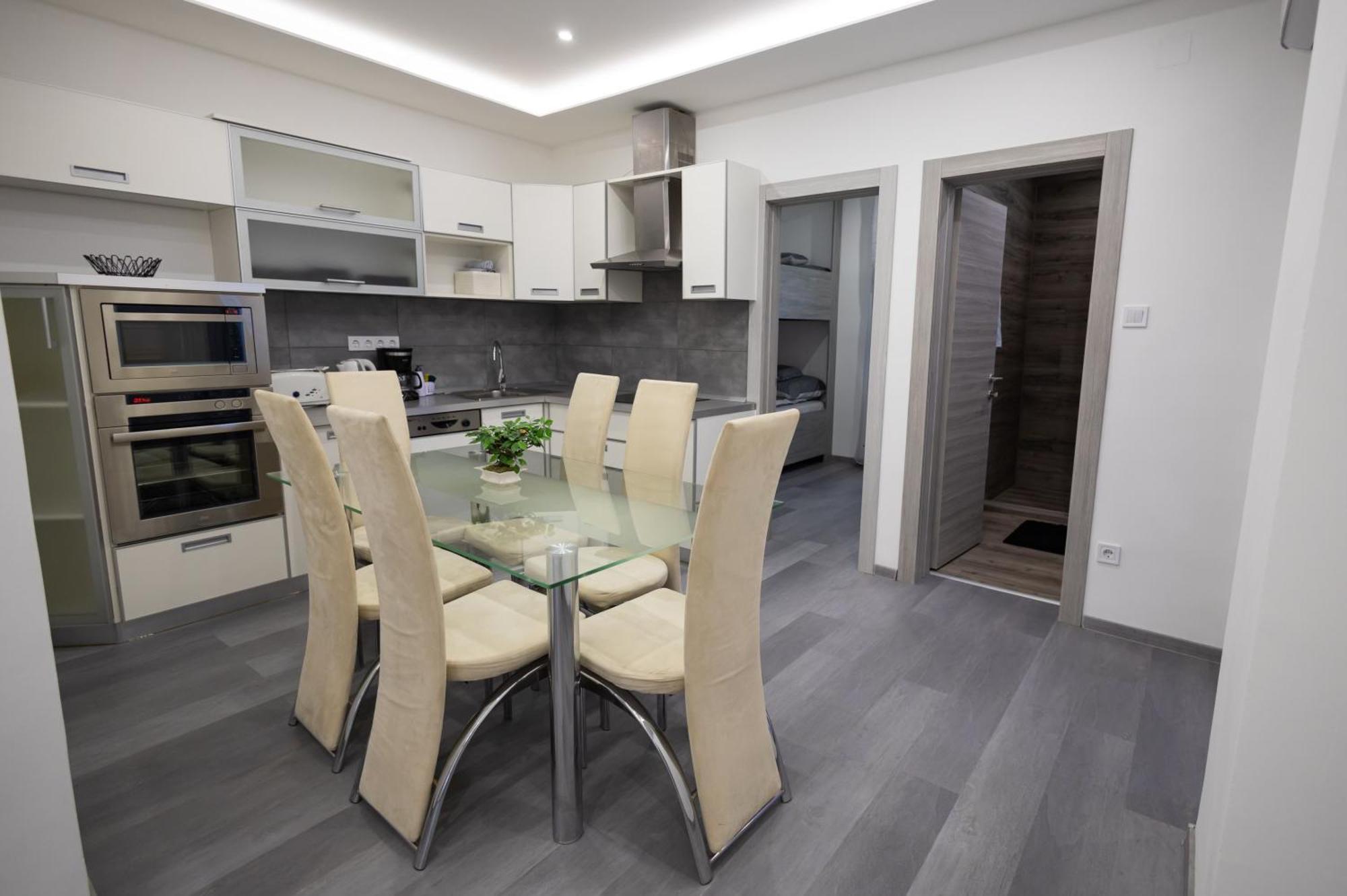 Fonix Apartman Debrecen Luaran gambar