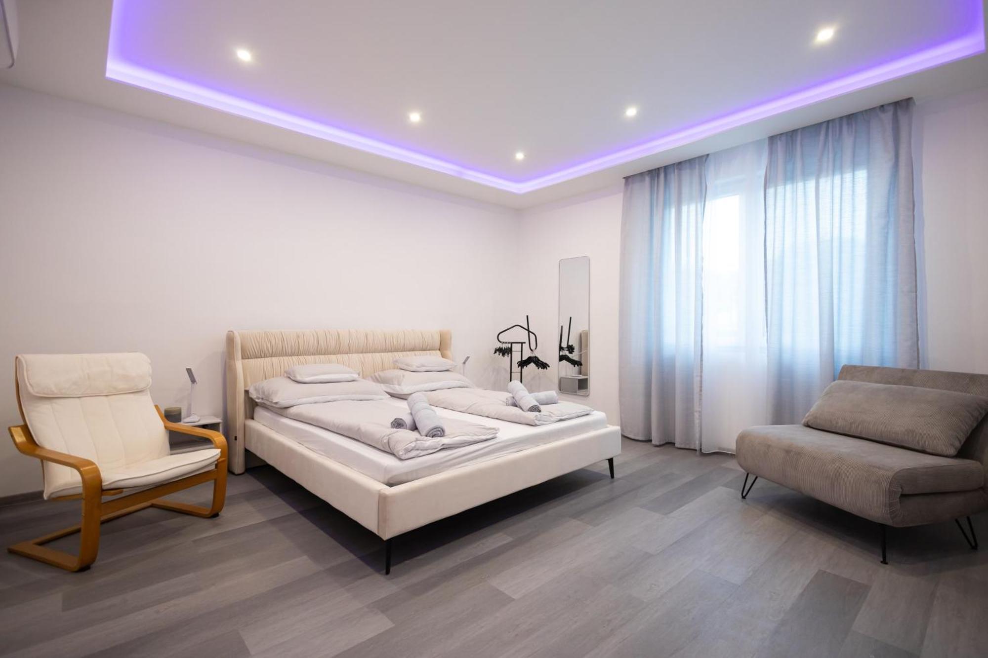 Fonix Apartman Debrecen Luaran gambar